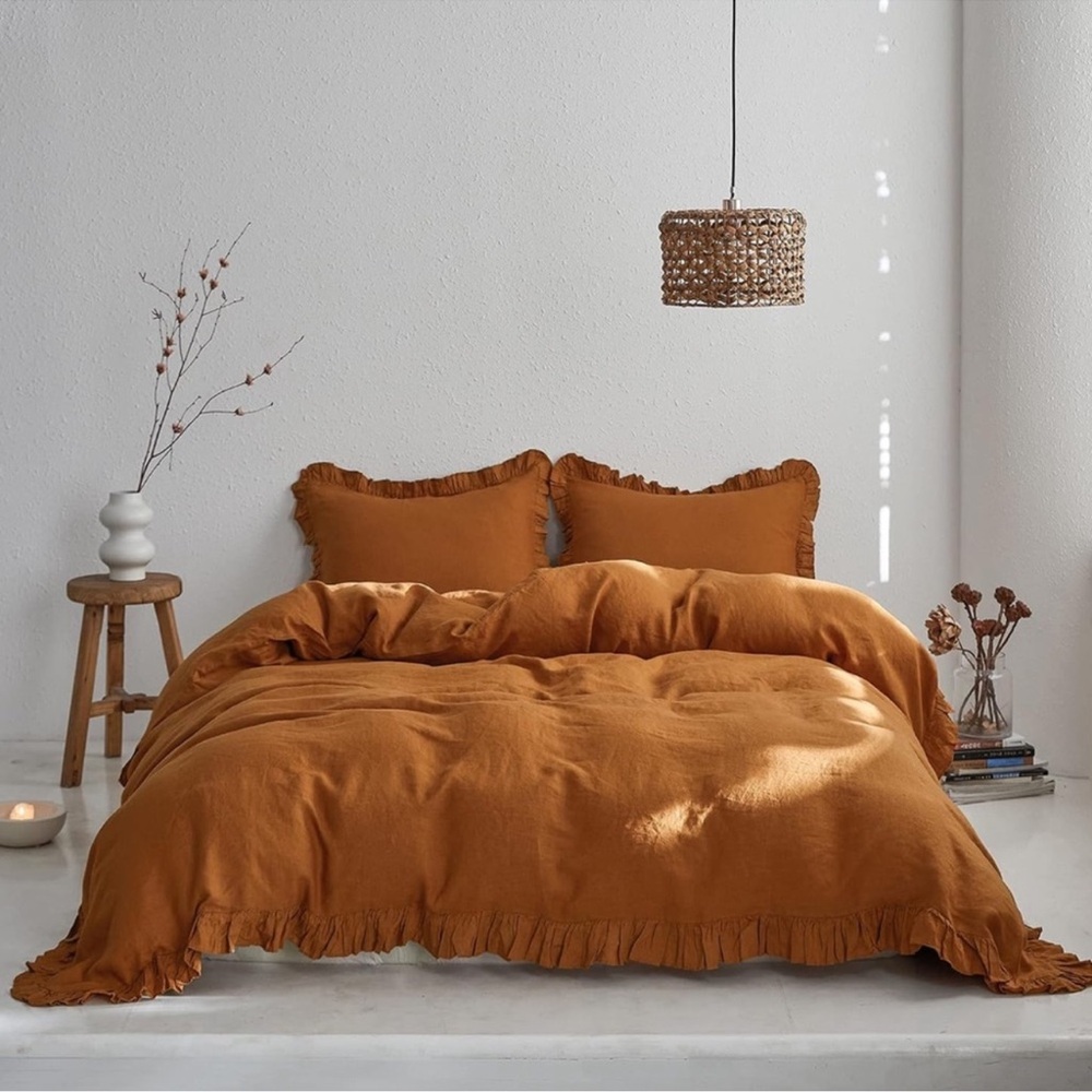 🆕 Luxury 100% Linen Ruffle Duvet Cover Set in QUEEN - Picture 2 of 10